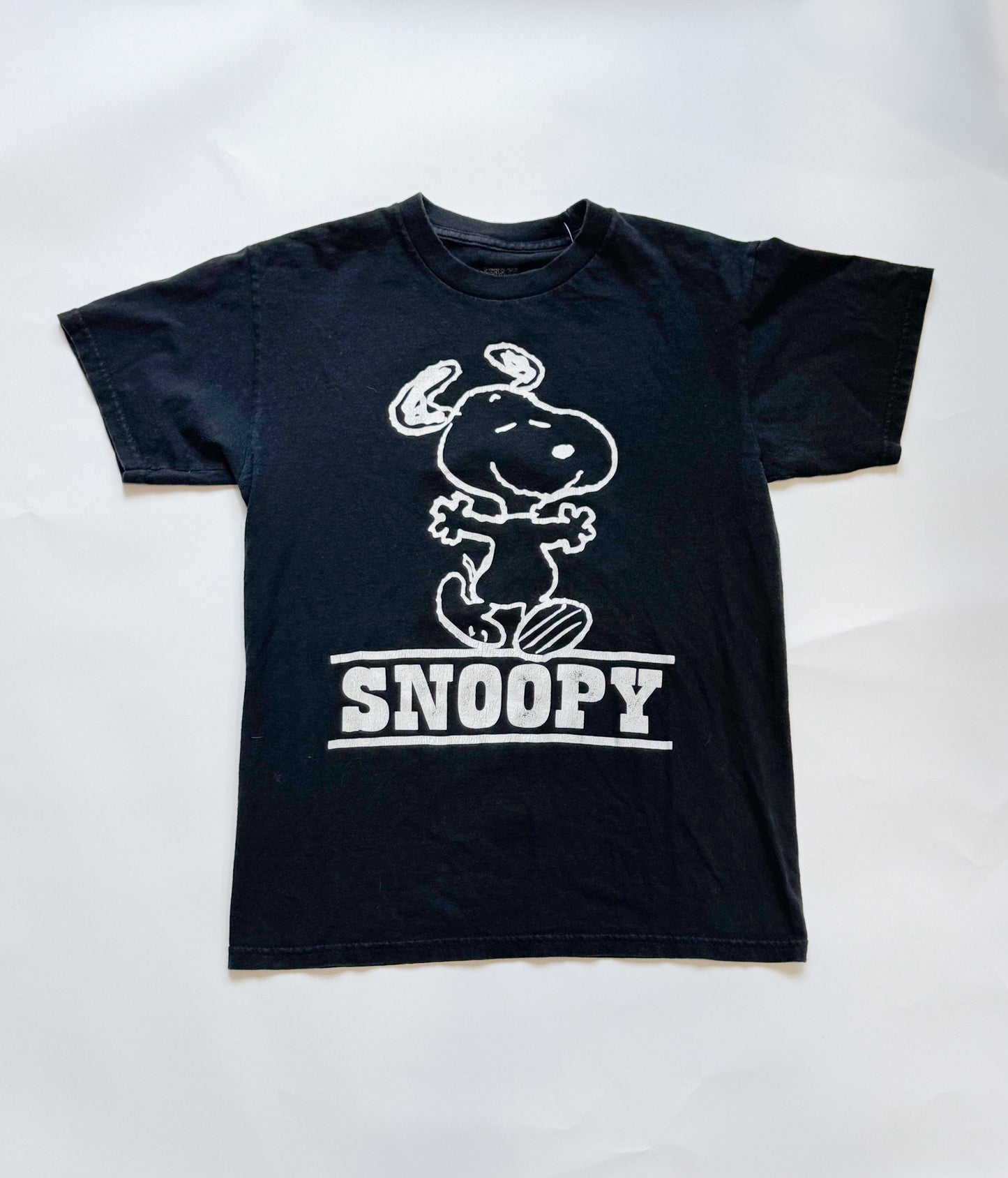 vintage snoopy graphic tee