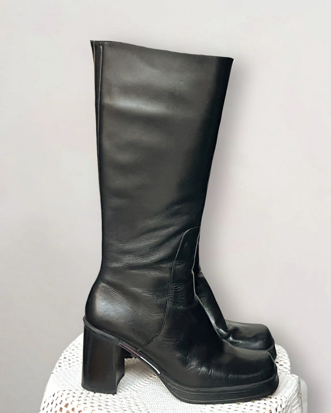 90s Tommy Hilfiger Boots