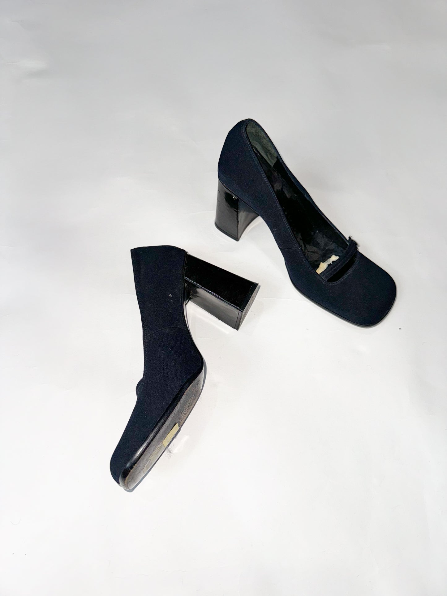 Navy Mary Jane Pumps